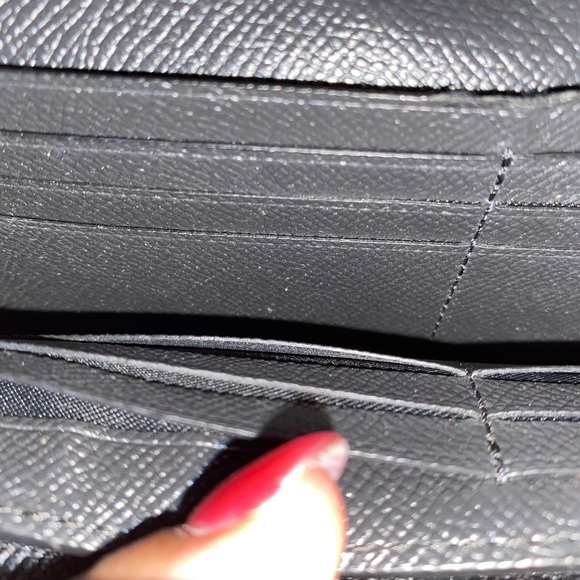 Coach pre-owned black wallet, Good used condition - Picture 5 of 11